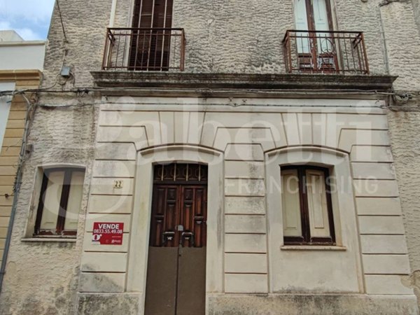 casa indipendente in vendita a Presicce-Acquarica in zona Presicce