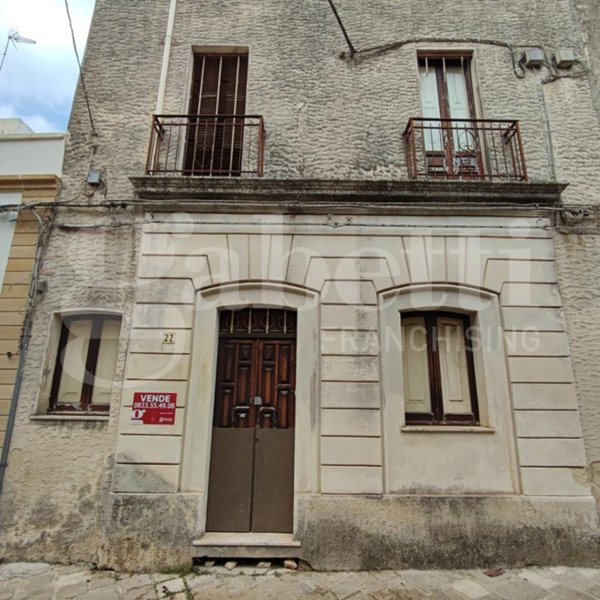 casa indipendente in vendita a Presicce-Acquarica in zona Presicce