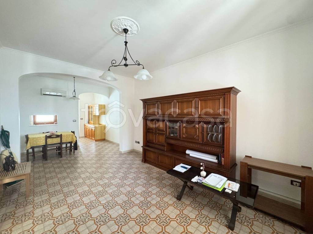 casa indipendente in vendita a Presicce-Acquarica in zona Presicce