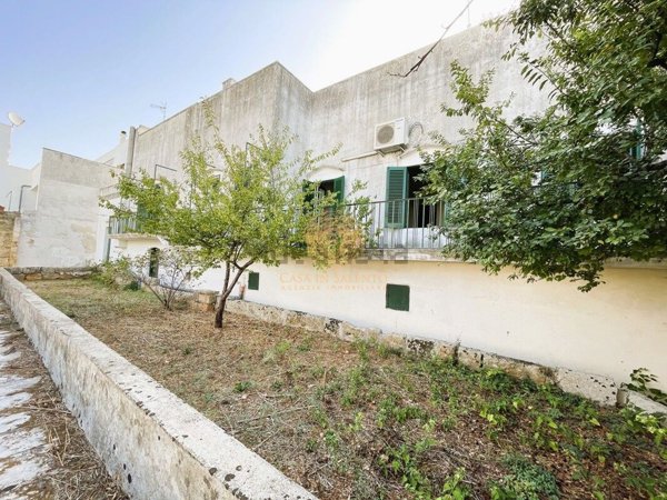 casa indipendente in vendita a Presicce-Acquarica in zona Presicce