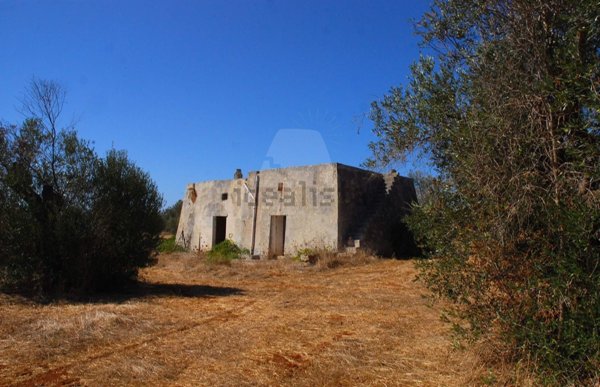 casa indipendente in vendita a Presicce-Acquarica in zona Presicce