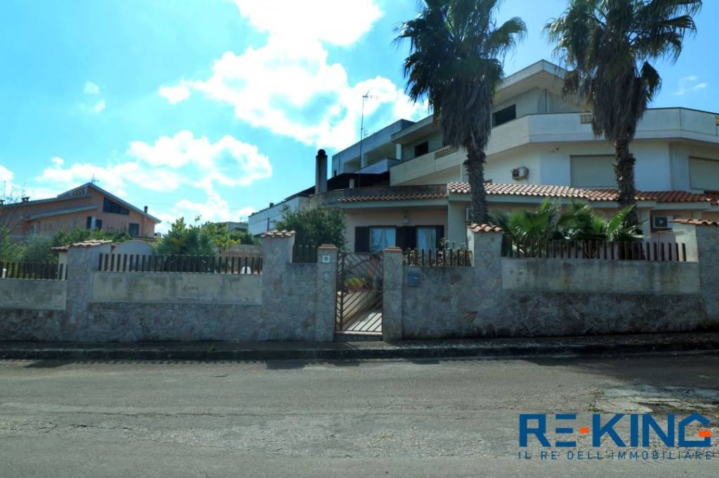 casa indipendente in vendita a Presicce-Acquarica