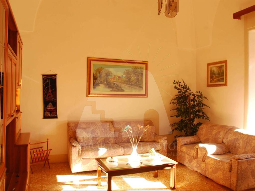 casa indipendente in vendita a Presicce-Acquarica in zona Acquarica del Capo