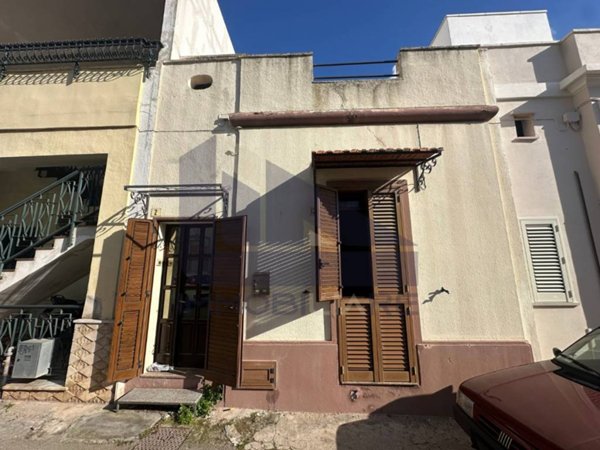 casa indipendente in vendita a Presicce-Acquarica in zona Presicce