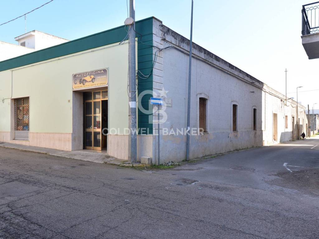 negozio in vendita a Presicce-Acquarica