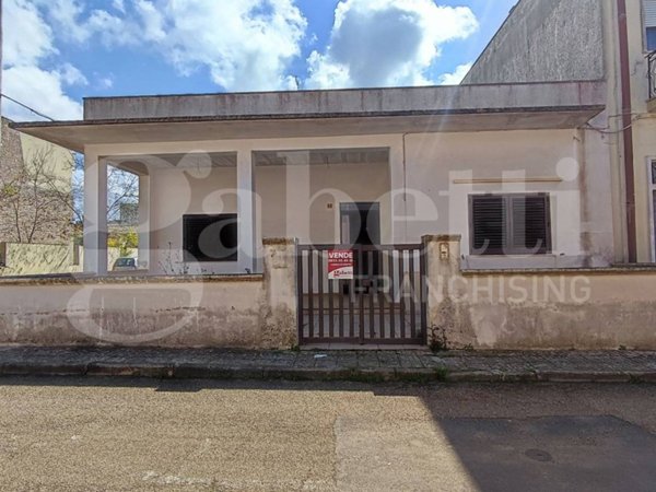 casa indipendente in vendita a Presicce-Acquarica