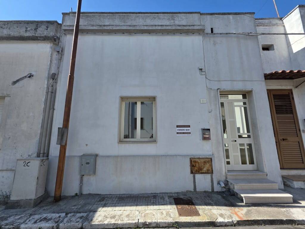 quadrivano in vendita a Presicce-Acquarica in zona Presicce