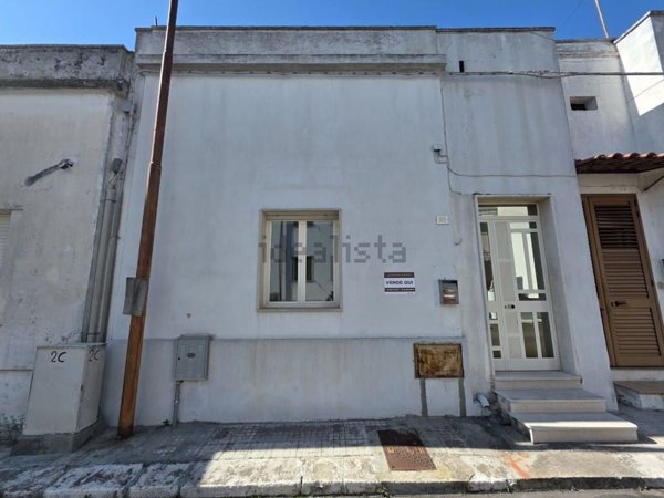 quadrivano in vendita a Presicce-Acquarica in zona Presicce