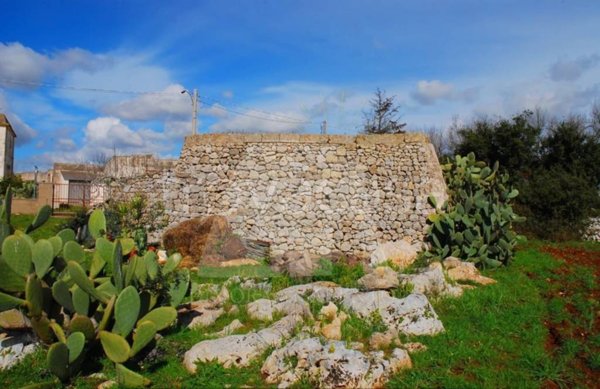 rudere in vendita a Presicce-Acquarica in zona Presicce