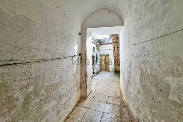 appartamento in vendita a Presicce-Acquarica in zona Acquarica del Capo