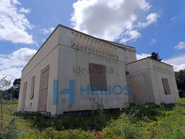 casa indipendente in vendita a Presicce-Acquarica