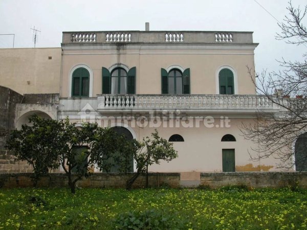 casa indipendente in vendita a Presicce-Acquarica in zona Acquarica del Capo