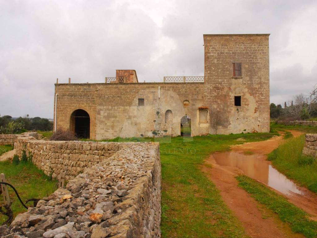 casa indipendente in vendita a Presicce-Acquarica
