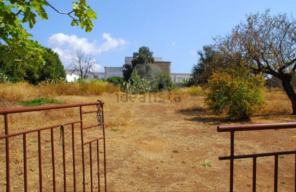 terreno edificabile in vendita a Presicce-Acquarica in zona Presicce