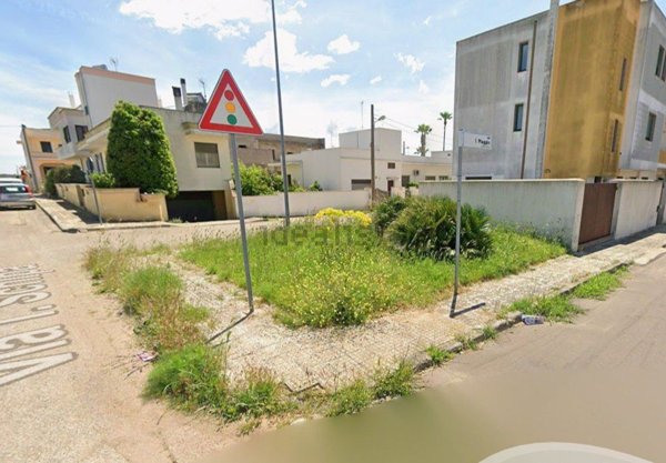casa indipendente in vendita a Presicce-Acquarica in zona Presicce