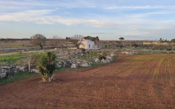 casa indipendente in vendita a Presicce-Acquarica
