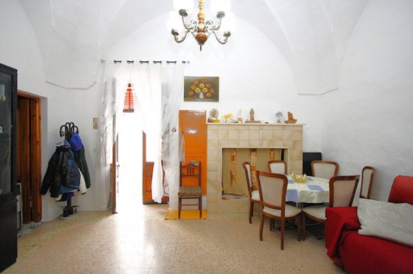casa indipendente in vendita a Presicce-Acquarica in zona Presicce