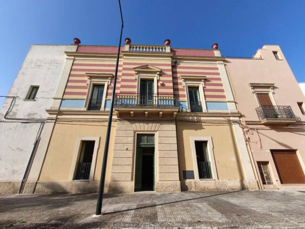 casa indipendente in vendita a Presicce-Acquarica in zona Presicce