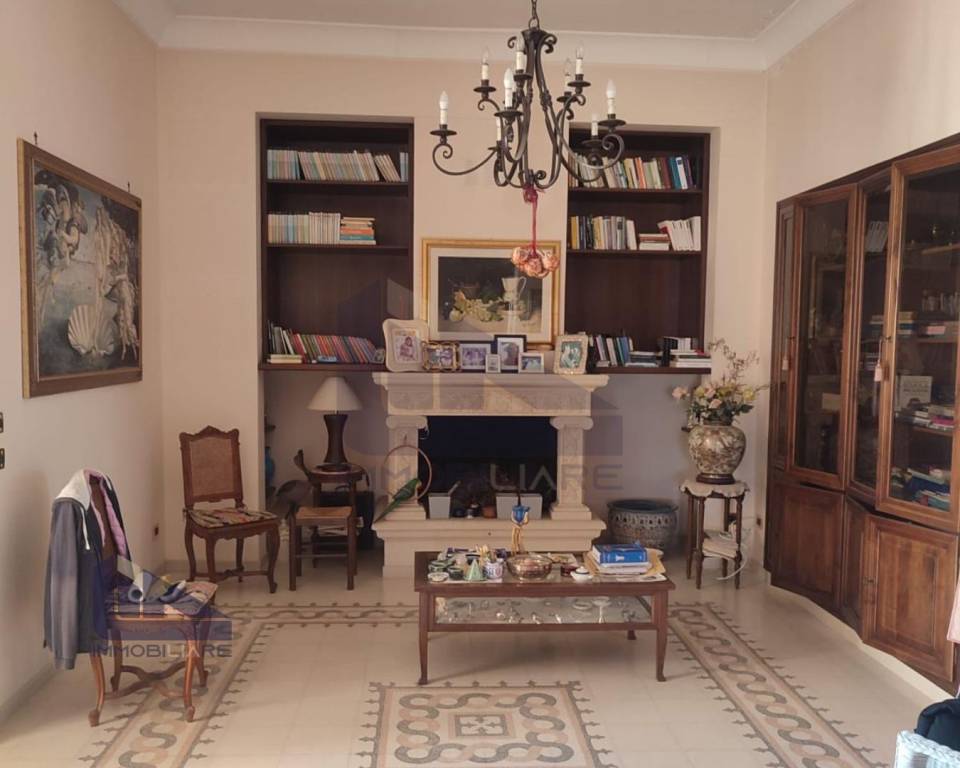 casa indipendente in vendita a Presicce-Acquarica in zona Presicce