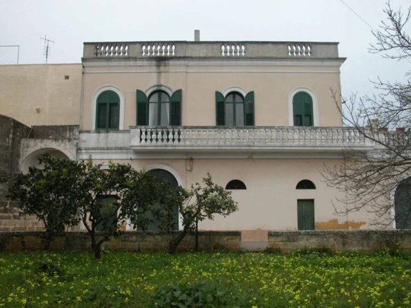 casa indipendente in vendita a Presicce-Acquarica in zona Acquarica del Capo