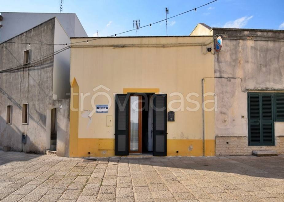 casa indipendente in vendita a Presicce-Acquarica in zona Acquarica del Capo