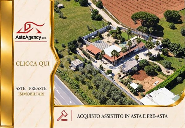 casa indipendente in vendita a Presicce-Acquarica