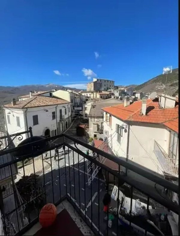 appartamento in vendita ad Abriola