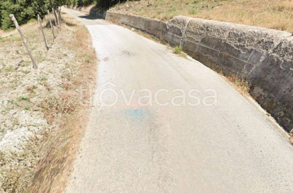 terreno edificabile in vendita ad Abriola