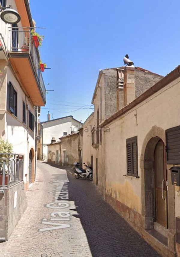 appartamento in vendita ad Abriola