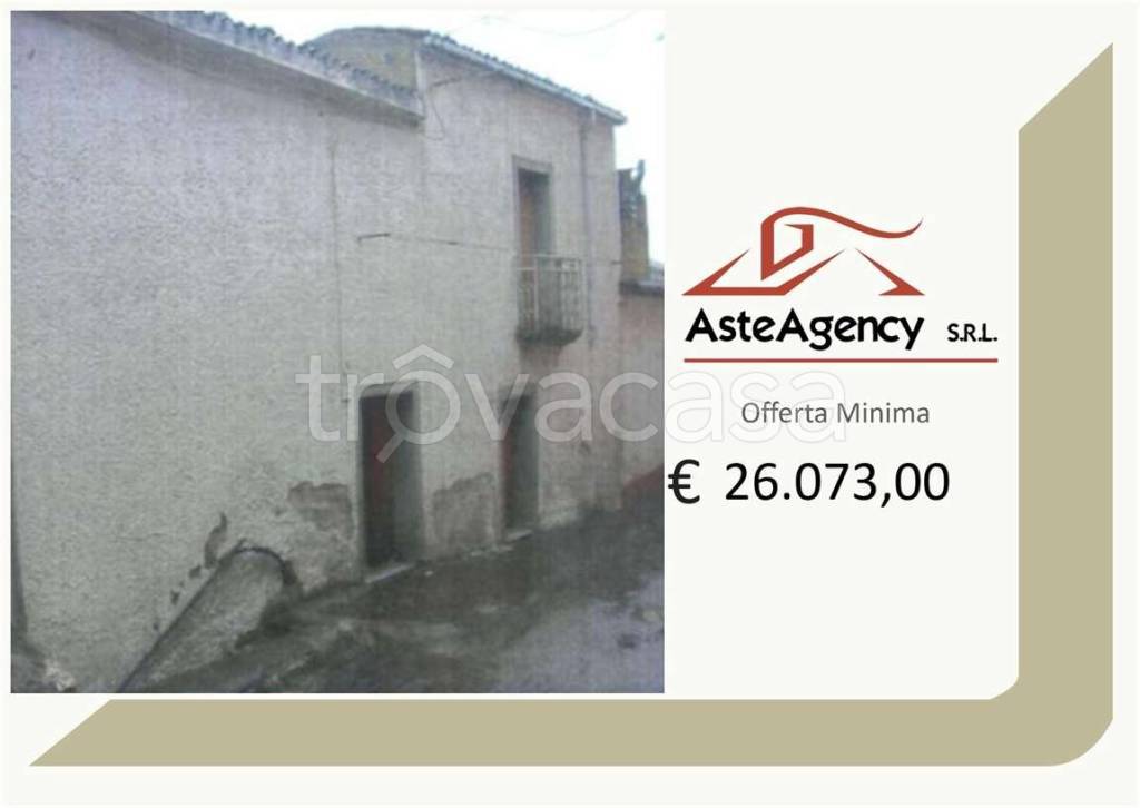 appartamento in vendita ad Abriola