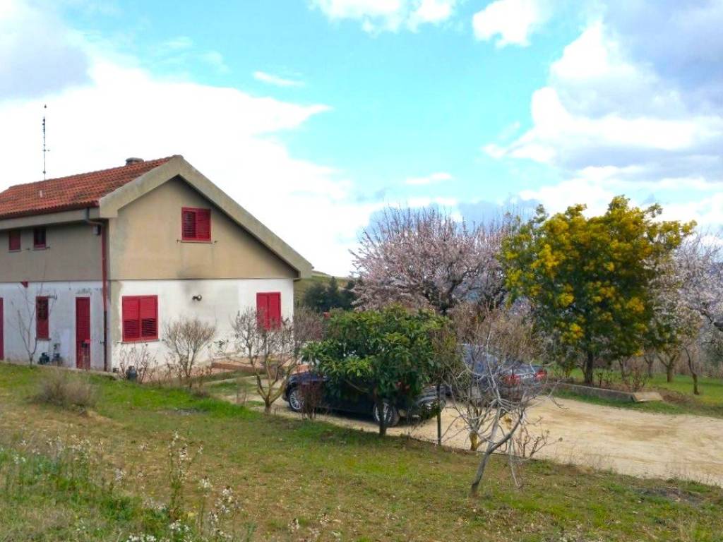 casa indipendente in vendita ad Acerenza