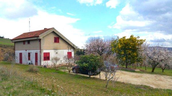 casa indipendente in vendita ad Acerenza