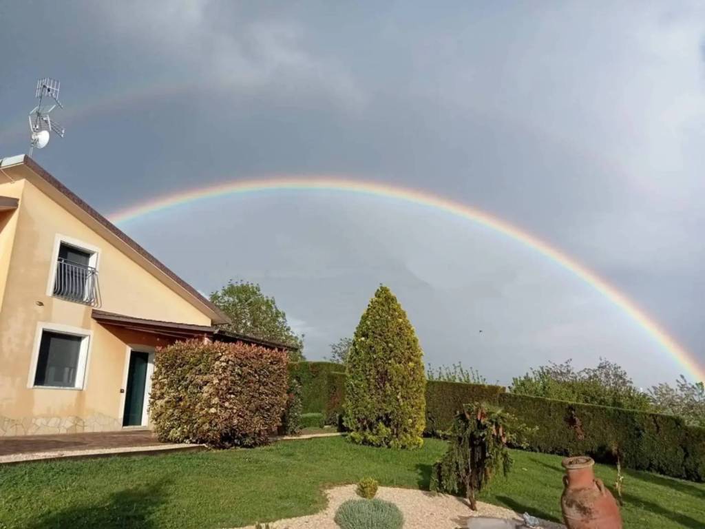 casa indipendente in vendita ad Atella