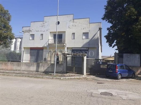 terreno edificabile in vendita ad Atella