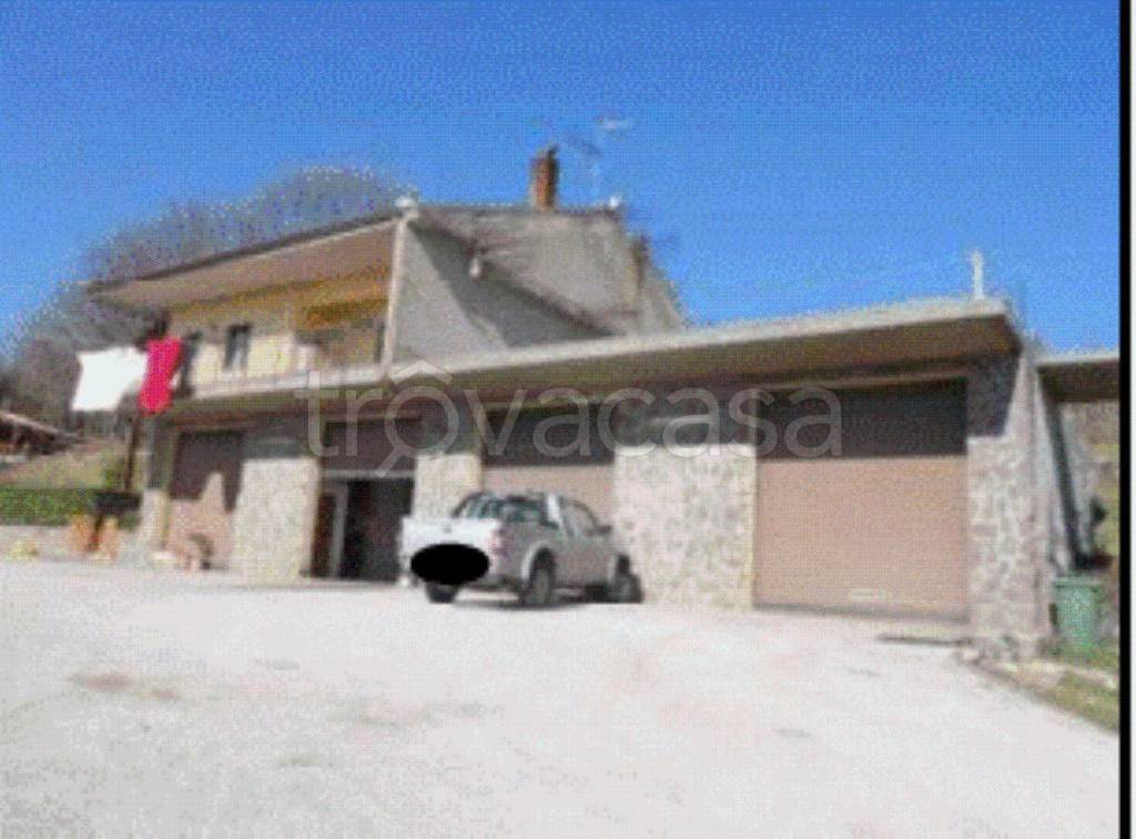 terreno agricolo in vendita ad Avigliano in zona Sant'Angelo