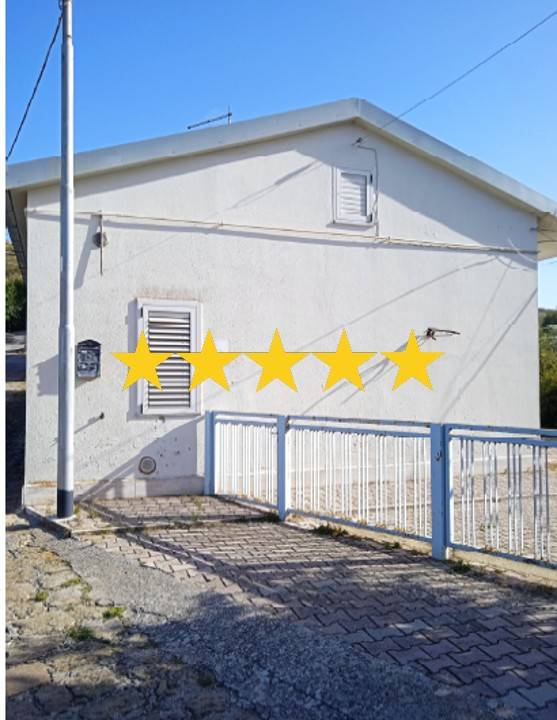 casa indipendente in vendita ad Avigliano