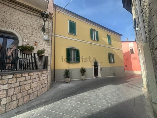 appartamento in vendita a Barile