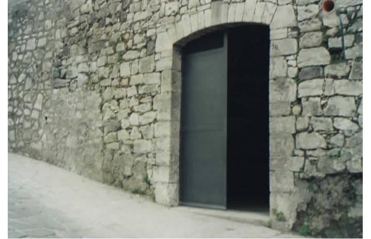 locale commerciale in vendita a Barile