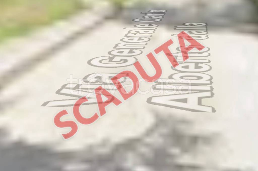 appartamento in vendita a Bella