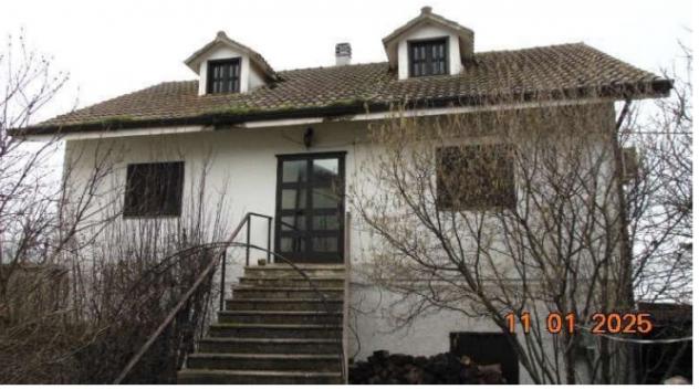 casa indipendente in vendita a Bella in zona Sant'Antonio Casalini