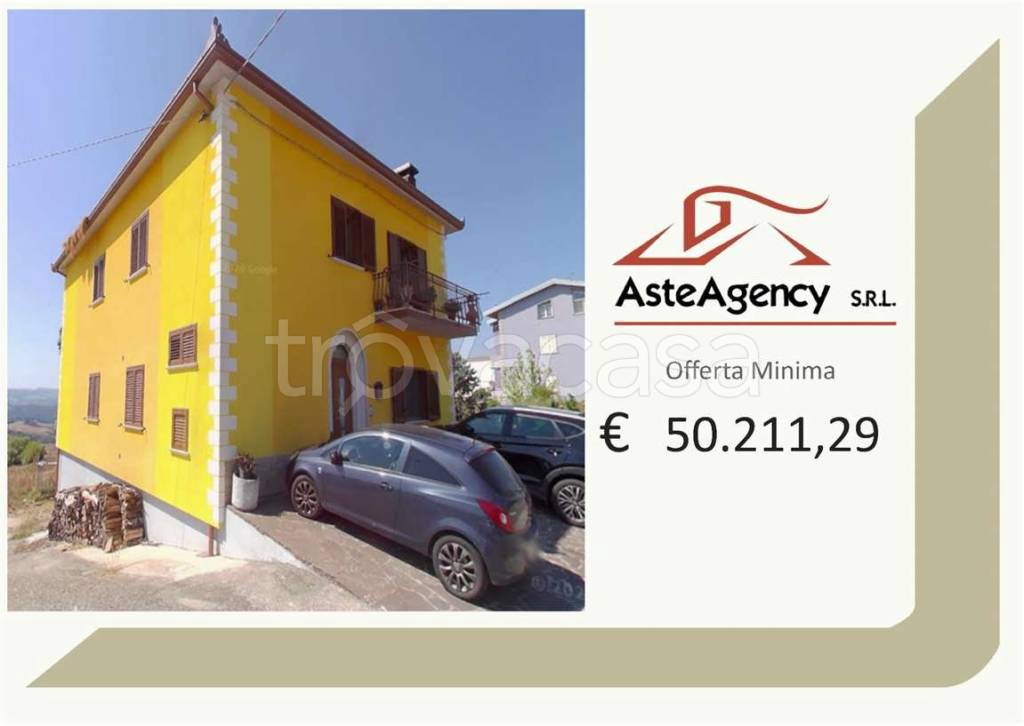 appartamento in vendita a Bella in zona Sant'Antonio Casalini