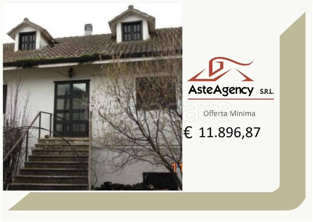 appartamento in vendita a Bella in zona Sant'Antonio Casalini