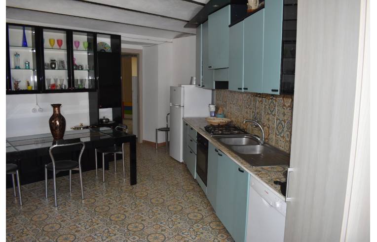 casa indipendente in vendita a Castelgrande