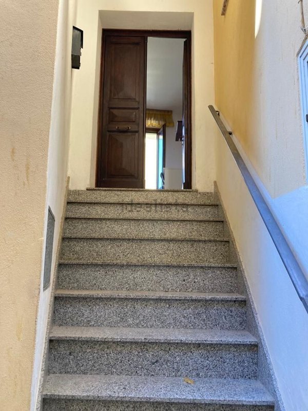 appartamento in vendita a Castelluccio Inferiore