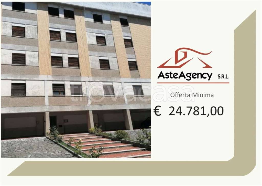 appartamento in vendita a Castelluccio Inferiore