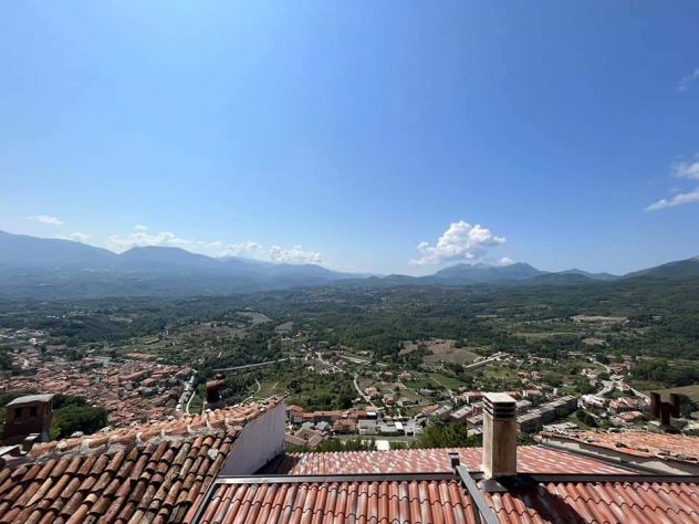 casa indipendente in vendita a Castelluccio Inferiore