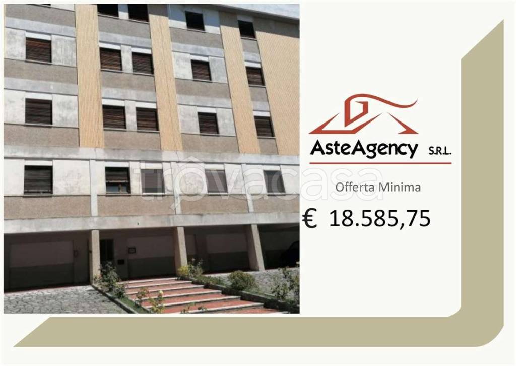 appartamento in vendita a Castelluccio Inferiore