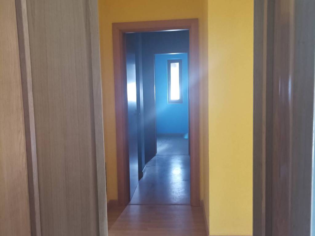 appartamento in vendita a Castelluccio Inferiore
