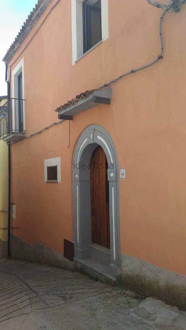 appartamento in vendita a Castelluccio Superiore