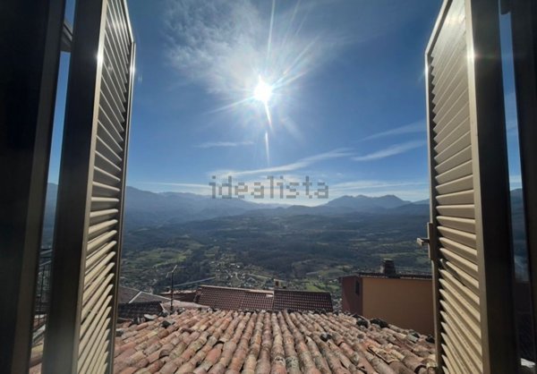 quadrivano in vendita a Castelluccio Superiore